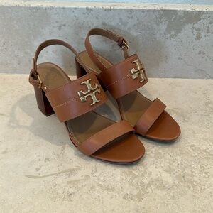 Tory Burch Everly Block Heel Sandal in Black Size 9